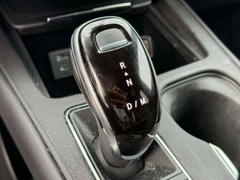 Used 2021 Cadillac XT4 Sport image 18