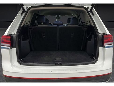 Used 2024 Volkswagen Atlas SE image 26