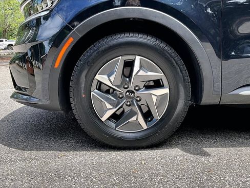 Used 2021 Kia Sorento EX FWD image 34