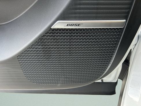 New 2026 Hyundai Santa Fe Limited FWD image 22
