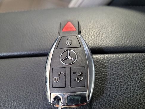 Used 2016 Mercedes-Benz C 300 4MATIC Sedan image 32