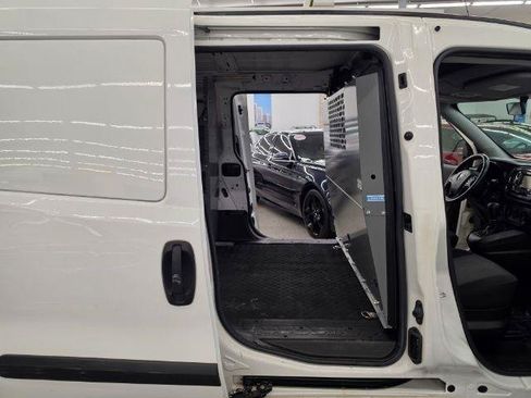 Used 2019 RAM ProMaster City Tradesman SLT FWD image 27