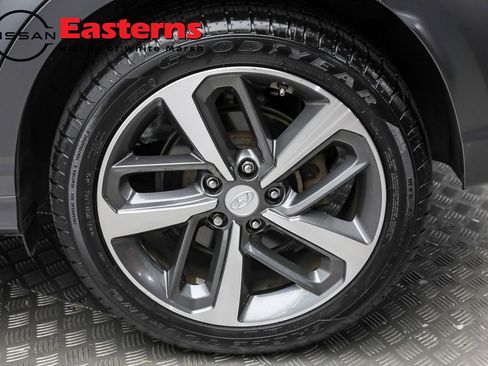 Used 2021 Hyundai Kona Ultimate image 11