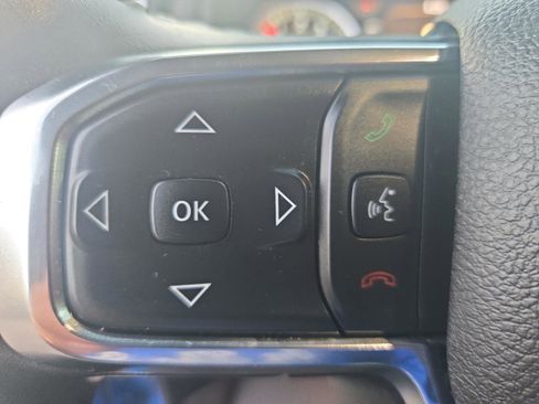 Used 2024 RAM 1500 Laramie image 19