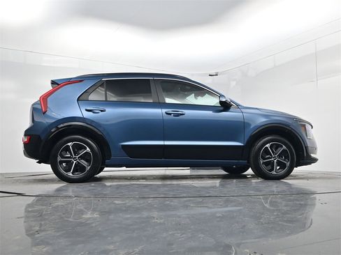New 2026 Kia Niro SX image 44