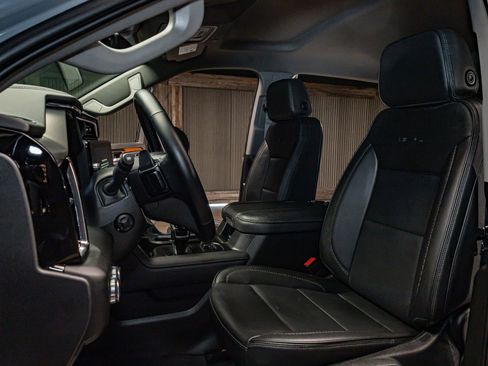 Used 2025 GMC Sierra 1500 Denali w/ Technology Package image 24