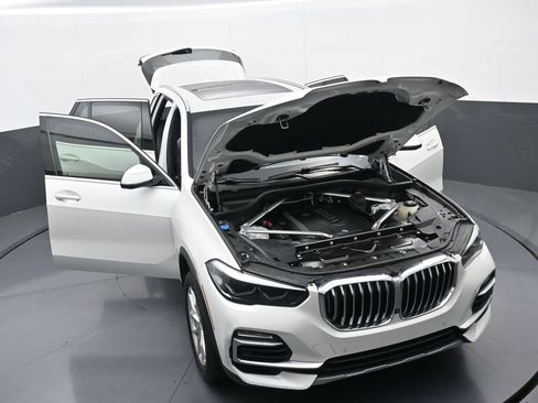 Used 2020 BMW X5 xDrive40i w/ Convenience Package image 38