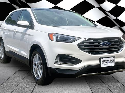 Certified 2022 Ford Edge SEL w/ Convenience Package AWD/4WD image 11