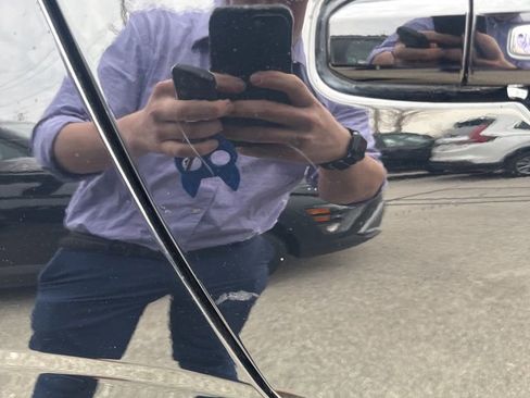 Used 2021 Chevrolet Tahoe Z71 w/ Z71 Signature Package AWD/4WD image 58