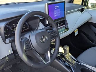 Used 2026 Toyota Corolla SE w/ SE Premium Package FWD video 3