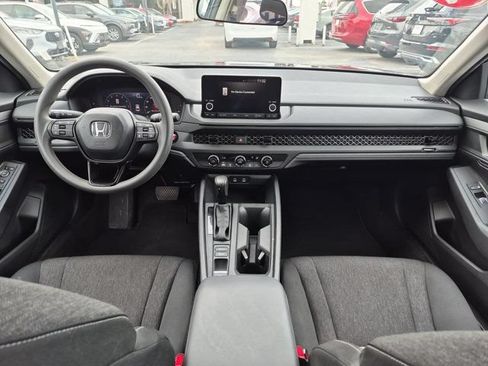 Used 2025 Honda Accord LX image 25