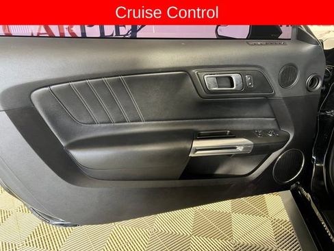 Used 2018 Ford Mustang GT Premium w/ GT Performance Package RWD image 12