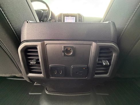 Used 2019 Ford F150 XLT w/ Equipment Group 302A Luxury AWD/4WD image 7
