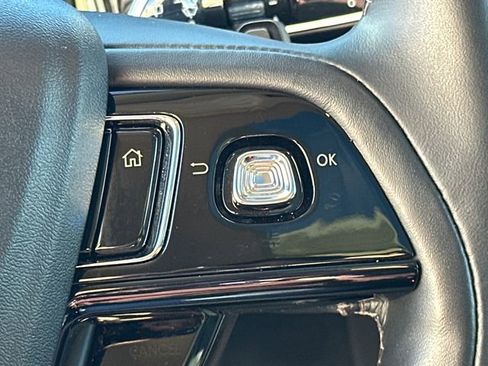 Used 2024 Lincoln Corsair Grand Touring w/ Towing Package image 31