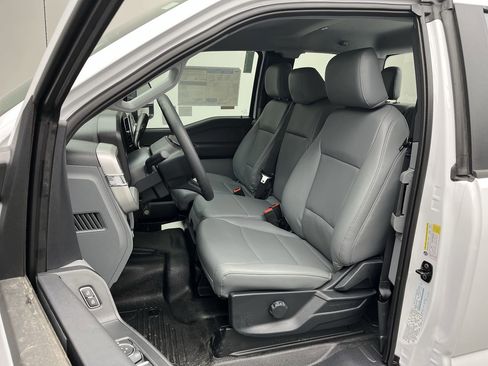 New 2026 Ford F250 XL w/ XL Chrome Package image 10