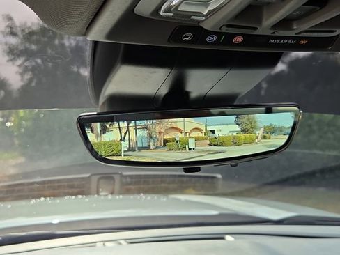 Certified 2025 GMC Sierra 1500 Denali image 16