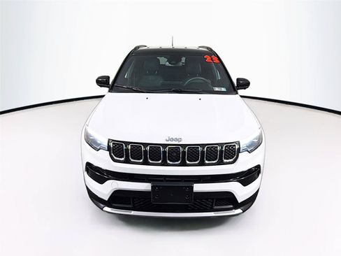 Used 2023 Jeep Compass Limited w/ Elite Group AWD/4WD image 13