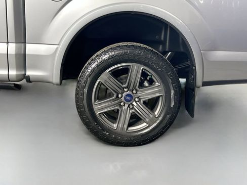 Used 2020 Ford F150 Lariat w/ Equipment Group 502A Luxury image 32