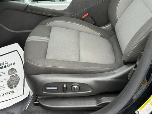 Used 2023 Chevrolet Blazer LT w/ Convenience Package image 16