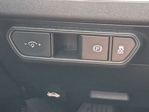 Used 2025 Kia K4 FWD image 17