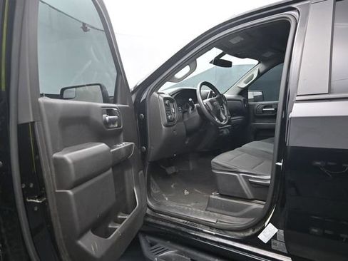 Used 2021 Chevrolet Silverado 1500 Custom Trail Boss w/ Midnight Edition AWD/4WD image 12