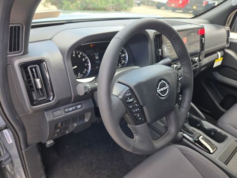 New 2026 Nissan Frontier SV RWD image 10