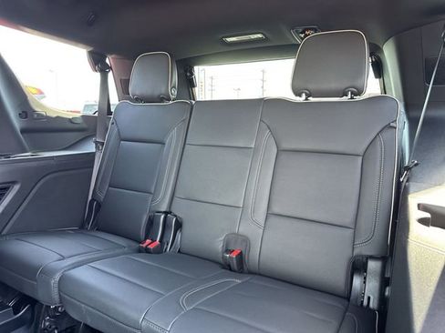 New 2026 GMC Yukon Elevation AWD/4WD image 10