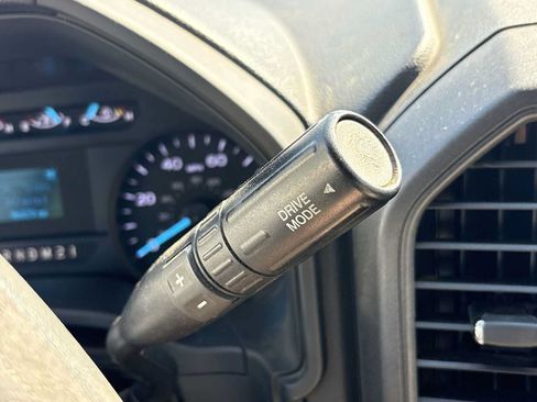 Used 2022 Ford F250 XL w/ Power Equipment Group AWD/4WD image 15