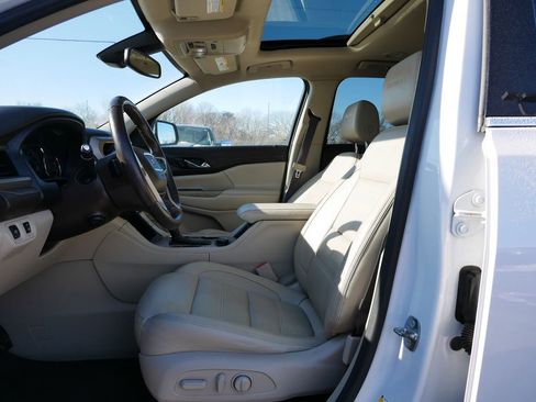 Used 2019 GMC Acadia Denali w/ Technology Package image 10