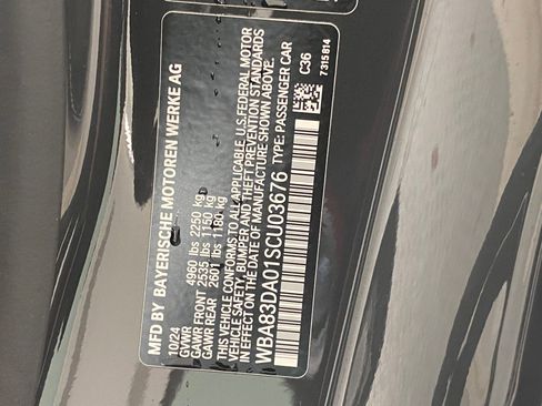 Used 2025 BMW 440i xDrive Coupe w/ Premium Package image 19