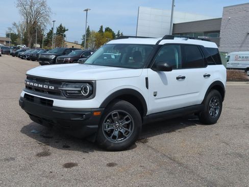 Used 2024 Ford Bronco Sport Big Bend w/ Convenience Package AWD/4WD image 1
