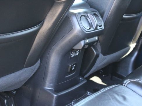 Used 2023 Jeep Wrangler Unlimited Sahara w/ Cold Weather Group AWD/4WD image 42
