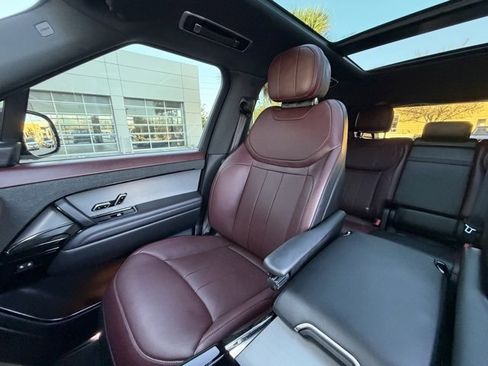 Used 2024 Land Rover Range Rover Sport Dynamic SE image 21