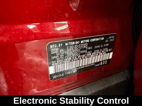 Used 2024 Mitsubishi Outlander SE AWD/4WD image 10
