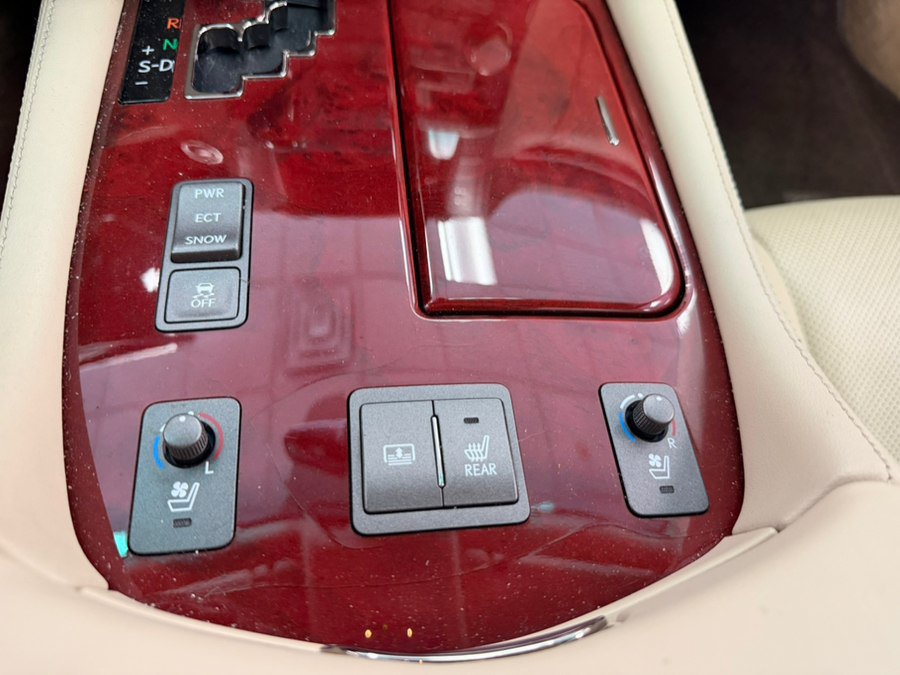 Used 2011 Lexus LS 460 w/ Comfort Pkg RWD image 68