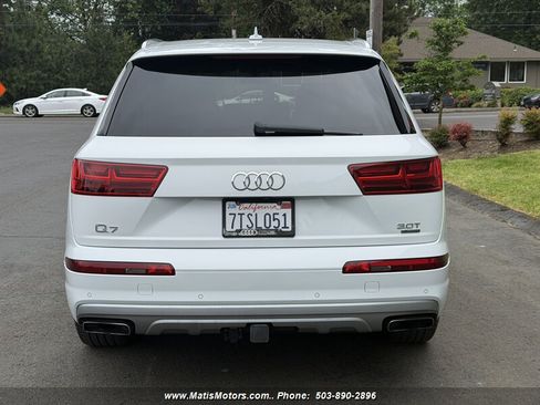 Used 2017 Audi Q7 3.0T Prestige AWD/4WD image 5