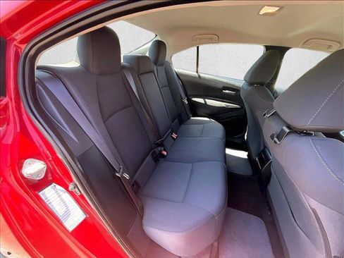 Used 2021 Toyota Corolla LE FWD image 26