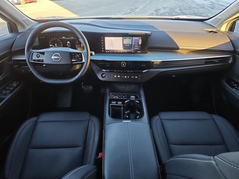 Certified 2025 Nissan Murano SL w/ Cargo Package image 3