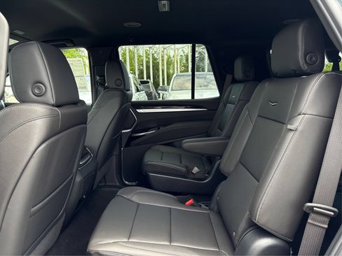 New 2026 Cadillac Escalade 4WD image 9
