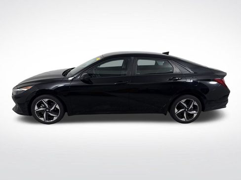 Used 2023 Hyundai Elantra SEL w/ Convenience Package FWD image 8