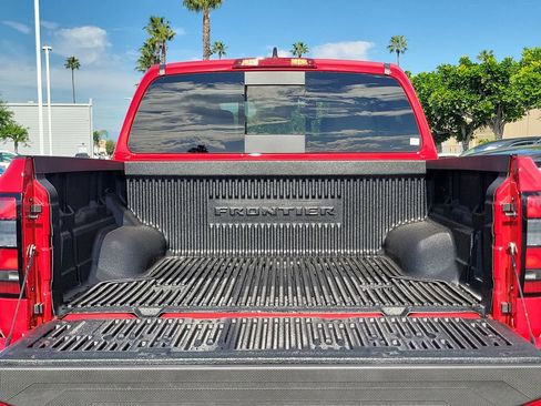 New 2026 Nissan Frontier SV w/ Tow Package AWD/4WD image 15