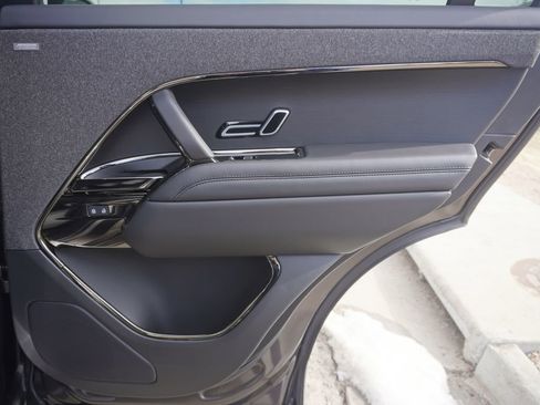 New 2026 Land Rover Range Rover Sport SE AWD/4WD image 24