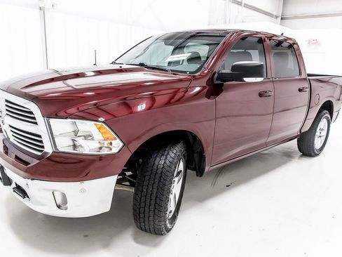 Used 2019 RAM 1500 Lone Star RWD image 2