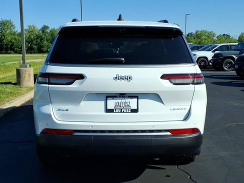 New 2026 Jeep Grand Cherokee L Limited w/ Luxury Tech Group II AWD/4WD image 21