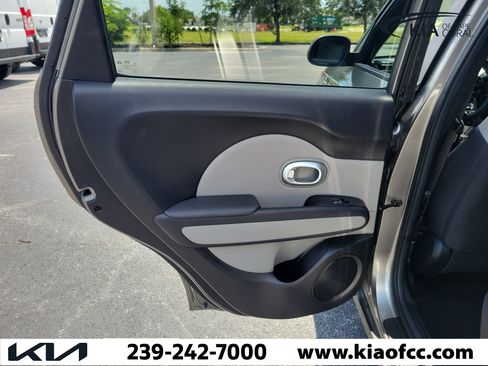 Used 2019 Kia Soul w/ Convenience Package FWD image 14