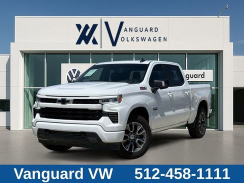 Used 2022 Chevrolet Silverado 1500 RST AWD/4WD image 1