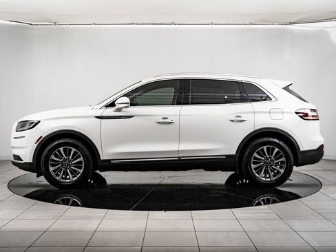 Used 2021 Lincoln Nautilus FWD w/ Equipment Group 101A image 5