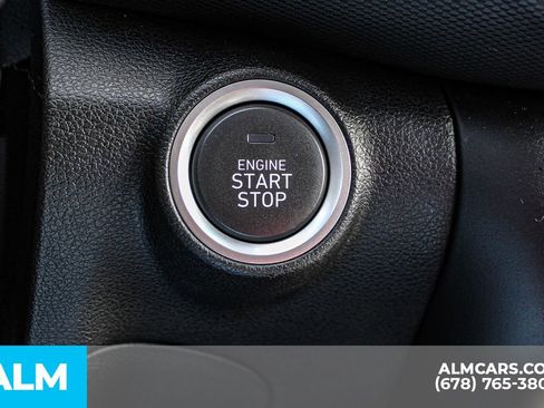 Used 2023 Hyundai Kona Limited image 31