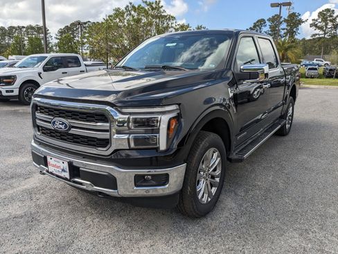 New 2025 Ford F150 Lariat w/ Equipment Group 501A Mid image 8