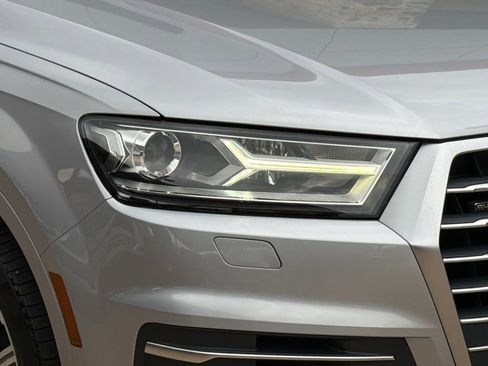 Used 2019 Audi Q7 3.0T Premium w/ Convenience Package AWD/4WD image 4